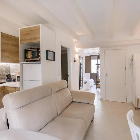 Vilasuites Beach, & Menta Apartment *